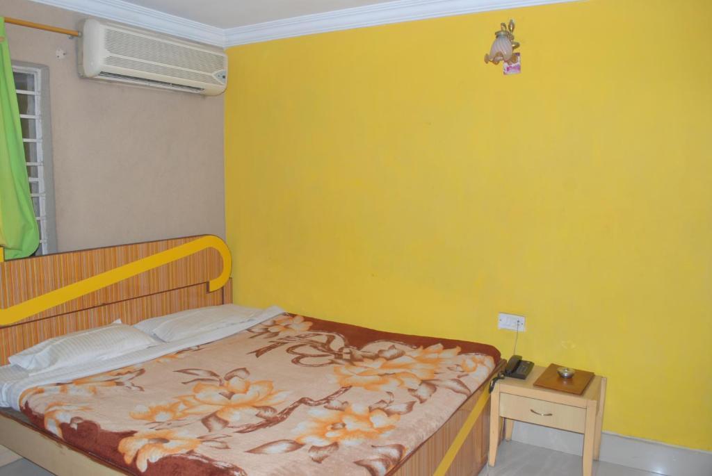 Hotel Royal Garden 2*